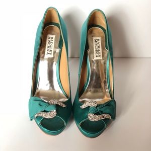 ✨ Badgley Mischka heels✨